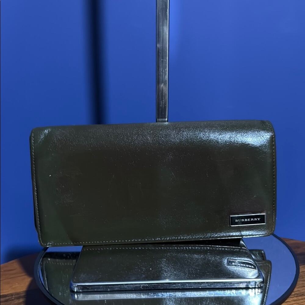 Burberry Dark Brown Leather Clutch - Picture 5 of 11